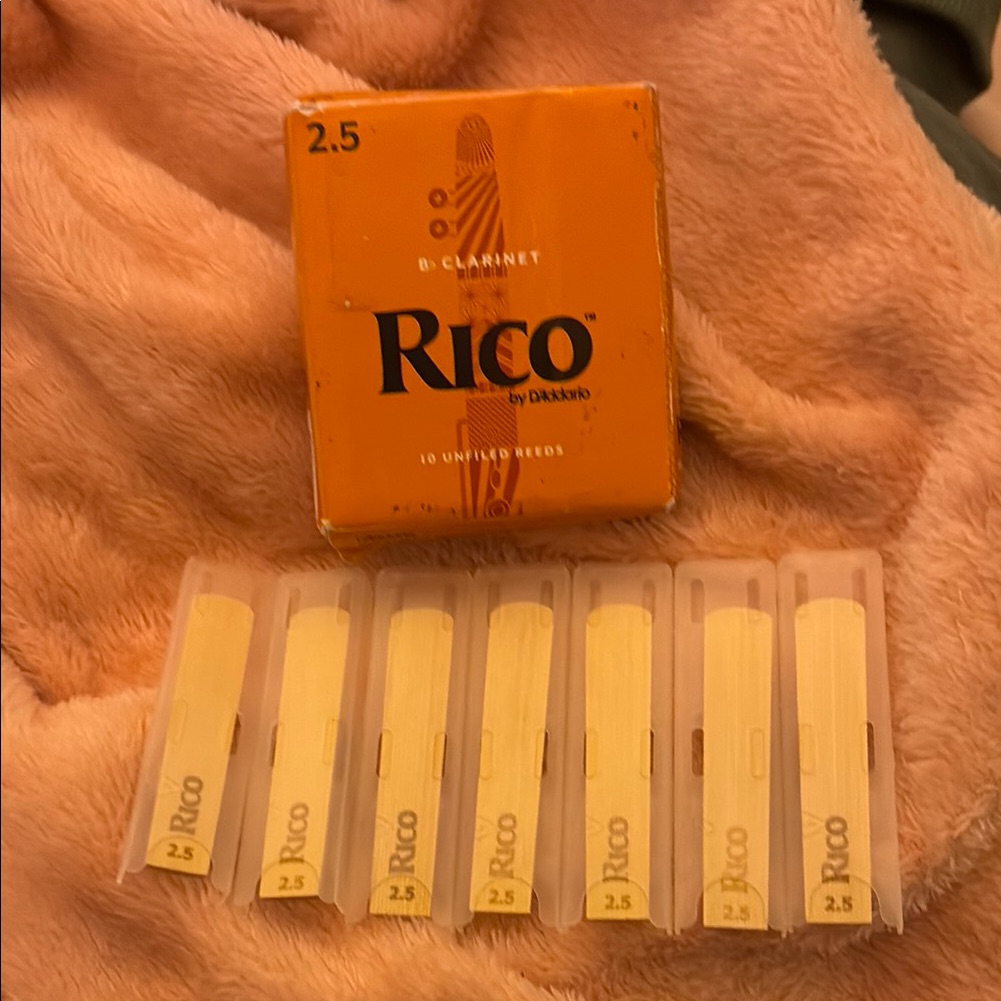 B Clarinet Reeds